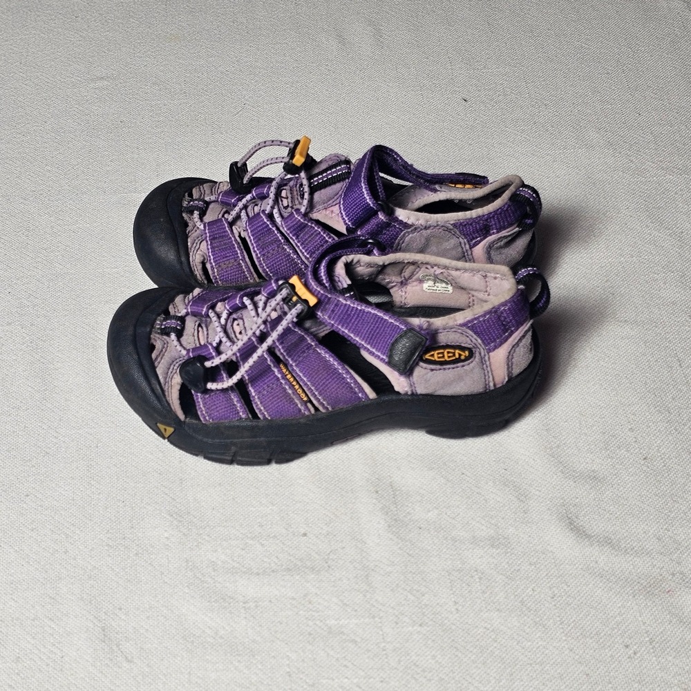Keen Newport H2 Kids Waterproof Sandals Purple Grey Size 1 US 33 EU
